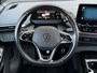 Volkswagen ID.4 First 77 kWh Trekhaak / SOH 92% /  Camera / Adpt Cruise / Winterpack enz