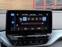 Volkswagen ID.4 First 77 kWh Trekhaak / SOH 92% /  Camera / Adpt Cruise / Winterpack enz