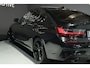 BMW 3-Serie 330i M Sport / PANO / KEYLESS / ACC / CAMERA / DODEHOEK / CARPLAY
