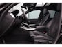 BMW 3-Serie 330i M Sport / PANO / KEYLESS / ACC / CAMERA / DODEHOEK / CARPLAY