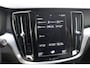 Volvo V60 B3 R-Design 163pk | Cruise | Climate | Camera | LED | Carplay | Navigatie | Virtual | Trekhaak