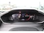 Peugeot 2008 1.2 Hybrid 145 Allure Automaat Airco Navi 360 Camera Carplay 6.665km