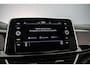 Volkswagen T-Roc R-Line Business+ 1.5 TSI 150pk DSG Automaat Adaptive cruise control, Elektrische achterklep, Achteruitrijcamera, LED koplampen, Stoelverwarming, Parkeersensoren
