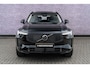 Volvo XC90 T8 Plug-in hybrid AWD Ultra Dark | 7-Zits | Google | Panoramadak | Luchtvering | Stoelverwarming Voor + Achter | Trekhaak | Elek. Stoelen | Massage | Stoelventilatie | Head-up Display | 360 Camera | Lederen Bekleding | Zitverlenging | 21" LM