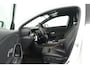 Mercedes-Benz A-klasse 180 Premium Plus (STOELVERWARMING, ACHTERUITRIJCAMERA, CRUISE CONTROL, NAVIGATIE)