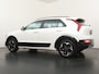 Kia Niro EV DynamicLine 64.8 kWh - SOH 99,1% - Adaptief Cruise Control - Navigatie - Climate Control - Apple/Android Carplay - Fabrieksgarantie Tot 2031