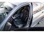 BMW 3-Serie 330e xDrive M-Sport|HuD|Carbon|M-schaalstoelen|Ambi|