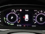 Volkswagen Passat Variant 1.4 TSI PHEV GTE Business 218 PK| Dealer Onderhouden | Navigatie Pro | Trekhaak | Head-Up-Display | Stoelverwarming | Achterklep Elektrisch | Keyless Access | Achteruitrijcamera
