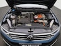 Volkswagen Passat Variant 1.4 TSI PHEV GTE Business 218 PK| Dealer Onderhouden | Navigatie Pro | Trekhaak | Head-Up-Display | Stoelverwarming | Achterklep Elektrisch | Keyless Access | Achteruitrijcamera