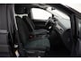 Volkswagen Touran 1.5 TSI 150pk Comfortline Aut. 7-Pers. [ Navi Apple/Android Stoelverwarming ]