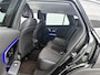 Mercedes-Benz GLC 300 e 4MATIC Plug-In Hybride Trekhaak | Ledkoplampen | Memory Voorstoelen | Achteruitrijcamera | Sfeerverlichting | Dodehoekassistent. Inclusief 24 maanden Mercedes-Benz Certified garantie voor Europa.