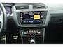 Volkswagen Tiguan 1.5 TSI 150pk DSG 2x R-Line HUD Trekhaak Camera harman/kardon Panoramadak Keyless Virtual Cockpit Navigatie