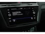 Volkswagen Tiguan 1.5 TSI 150pk DSG 2x R-Line HUD Trekhaak Camera harman/kardon Panoramadak Keyless Virtual Cockpit Navigatie
