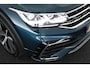 Volkswagen Tiguan 1.5 TSI 150pk DSG 2x R-Line HUD Trekhaak Camera harman/kardon Panoramadak Keyless Virtual Cockpit Navigatie