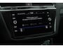 Volkswagen Tiguan 1.5 TSI 150pk DSG 2x R-Line HUD Trekhaak Camera harman/kardon Panoramadak Keyless Virtual Cockpit Navigatie