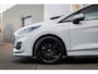Ford Fiesta 1.0 EcoBoost Hybrid ST-Line X | Trekhaak afneembaar | Maxton kit | B&O audio | Camera | Stuur/stoel/voorruit verwarming | Keyless | Apple Carplay/Android Auto | Achteruitrijcamera | Apple Carplay/Android Auto|telefoonintegratie premium | Cruise control