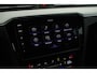 Volkswagen Passat Variant 1.5 TSI 150pk DSG R-Line Business Leder Camera Panoramadak Keyless Virtual Cockpit Navigatie