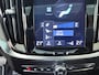 Volvo V60 T8 Twin Engine AWD R-Design | Trekhaak | Head-Up | Panoramadak |