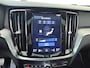 Volvo V60 T8 Twin Engine AWD R-Design | Trekhaak | Head-Up | Panoramadak |