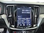 Volvo V60 T8 Twin Engine AWD R-Design | Trekhaak | Head-Up | Panoramadak |