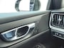 Volvo V60 T8 Twin Engine AWD R-Design | Trekhaak | Head-Up | Panoramadak |