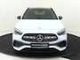 Mercedes-Benz GLA 200 Business Solution AMG Panoramadak / Keyless / Memory Seats / Nightpakket / Parkeercamera /