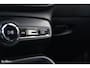 Volvo XC40 1.5 T5 Recharge R-Design | Adaptieve cruise | Zwenkbare trekhaak | Blis | Actieve bochtverlichting |
