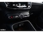 Volvo XC40 1.5 T5 Recharge R-Design | Adaptieve cruise | Zwenkbare trekhaak | Blis | Actieve bochtverlichting |
