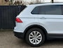 Volkswagen Tiguan 1.5 TSI ACT Comfortline Business DIGITAL DASH - TREKHAAK - STOELVERWARMING