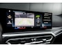 BMW 3-Serie Touring 330e | M-Pakket | Panoramadak | HUD | Curved Display | Sportstoelen | Adaptieve Cruise Control | Ele. verstelbare stoelen + Geheugen | Camera | DAB | Apple CarPlay/Android Auto | LED |