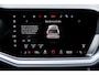 Volkswagen Touareg 3.0 TSi eHybrid 4MOTION R | Luchtvering | Panoramadak | Matrix Led IQ | Discover Pro Max | Comfort-Stoelen | Trekhaak | Stoelverwarming V + A | Nachtzicht-Assistent | Park Assist Pro | Connectivity-Pakket | Adaptieve Cruise Control |