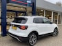 Volkswagen T-Cross 1.0 TSI Style / Automaat / NL-Auto / 1e-Eigenaar / Adaptieve Cruise-Control / Climate-Control / Apple-Carplay & Android-Auto / Draadloze-Telefoonlader / LED / Keyless / Dodehoek-Detectie / DAB Radio-Bluetooth / Navi / PDC V+A met Camera / 18'' LMV / ENZ.