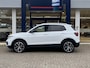 Volkswagen T-Cross 1.0 TSI Style / Automaat / NL-Auto / 1e-Eigenaar / Adaptieve Cruise-Control / Climate-Control / Apple-Carplay & Android-Auto / Draadloze-Telefoonlader / LED / Keyless / Dodehoek-Detectie / DAB Radio-Bluetooth / Navi / PDC V+A met Camera / 18'' LMV / ENZ.