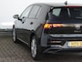 Volkswagen Golf 1.5 eHybrid Life Edition | App Connect | Inklapbare trekhaak | Cruise | Led koplampen