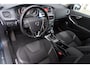 Volvo V40 1.5 T2 Polar+ | Stoel & Stuurverwarming | Dodehoek sensoren | Parkeersensoren achter | Cruisecontrol | Automaat |