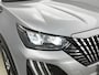 Peugeot 2008 SUV Allure 100pk | Navigatie | Achteruitrijcamera | Climate Control | Cruise Control | Parkeersensoren v+a | Draadloze Apple Carplay / Android Auto | Digitaal instrumentenpaneel | Armsteun | Elektrisch inklapbare spiegels | DAB+ radio | Led koplampen | Donker getint glas | 17" lichtmetalen velgen |