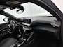 Peugeot 2008 SUV Allure 100pk | Navigatie | Achteruitrijcamera | Climate Control | Cruise Control | Parkeersensoren v+a | Draadloze Apple Carplay / Android Auto | Digitaal instrumentenpaneel | Armsteun | Elektrisch inklapbare spiegels | DAB+ radio | Led koplampen | Donker getint glas | 17" lichtmetalen velgen |