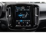 Volvo XC40 Recharge Core | Parkeersensoren voor en achter | Parkeercamera | Stoel & Stuurverwarming | 4 seizoenenbanden |
