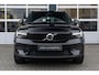 Volvo XC40 Recharge Core | Parkeersensoren voor en achter | Parkeercamera | Stoel & Stuurverwarming | 4 seizoenenbanden |