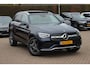 Mercedes-Benz GLC 300e 4MATIC Premium Plus / SoH 88,3 % / Panoramadak / Camera / Leder&Alcantara / 19'' / Stoelverwarming / Cruise Control