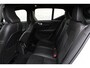 Volvo XC40 1.5 T4 Recharge R-Design | Dealeronderhouden | Adaptive Cruise control | Panoramadak | Visual Park Assist | Intellisafe Assist | Drive Modes | Preconditioning | Luxury 2 Pack  | 19 Inch | All Seasonbanden | Verlichtingspack 2 | Keyless | Premium Audio by Harman Kardon | Elektrische achterklep | Verwarmbaar stuurwiel | Elektrisch verstelbare voorstoelen | Verwarmbare voorstoelen | Verwarmbare achterbank