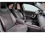 Mercedes-Benz A-klasse 180 AMG Line Aut7 | Facelift | Panoramadak | Verwarmd Stuurwiel | Trekhaak | Camera | Keyless Go | Widescreen | Sfeerverlichting | Stoelverwarming | High Perf. LED |