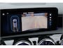 Mercedes-Benz A-klasse 180 AMG Line Aut7 | Facelift | Panoramadak | Verwarmd Stuurwiel | Trekhaak | Camera | Keyless Go | Widescreen | Sfeerverlichting | Stoelverwarming | High Perf. LED |