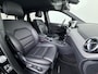 Mercedes-Benz B-klasse 200 Ambition Leder Trekhaak Navigatie Automaat Dealer onderhouden