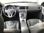 Volvo V60 1.5 T2 Summum Automaat | Rijklaar incl garantie | Vaste trekhaak Regensensor Climate control Leer