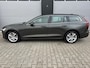 Volvo V60 2.0 B3 MILD-HYBRIDE / MOMENTUM BUSINESS / Automaat / Apple CarPlay &amp; smartphone-integratie.