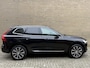 Volvo XC60 2.0 T6 Plug-in 350pk AWD Inscription | Long range | Panoramadak | Lederen bekleding | Pilot assist | Camera | Stoel&stuurverwarming | 20 inch LMV | Navigatie | Apple CarPlay / Android Auto | Full-LED | DAB | Keyless | Elektrische achterklep | Elektrisch verstelbare stoelen met memory | Volledig onderhouden!