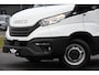 IVECO Daily 35C16V 2.3 352L H2 FACE LIFT! Camera, Carplay, 3500kg Trekhaak, Cruise, Automaat, 160pk, Sensoren, Uniek!