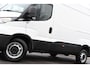 IVECO Daily 35C16V 2.3 352L H2 FACE LIFT! Camera, Carplay, 3500kg Trekhaak, Cruise, Automaat, 160pk, Sensoren, Uniek!