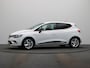 Renault Clio TCe 90pk Limited | Dealeronderhouden | ABD Geleverd | Parkeersensoren achter | Lichtmetalen velgen |